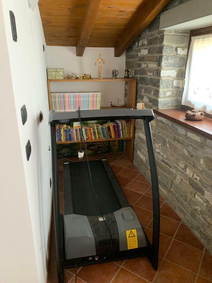 Borgo Scorza Villa Pietramogolana Eksteriør billede
